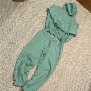 Women's Green Jogger Set
